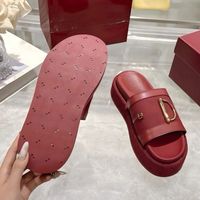 31428#7 red
