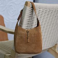 25023_11 Premium Bags 22cm