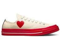 # Short 24 white +red (21823)